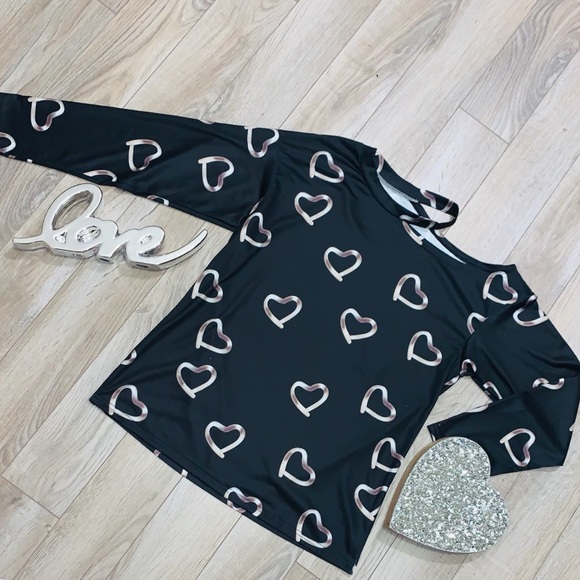 LAST 1-SMALL! Cold Shoulder Valentine Heart Shirt - Picture 6 of 7